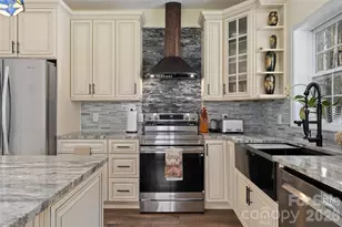 15 Kylie Grace Ln, Candler, NC 28715 - Photo 13