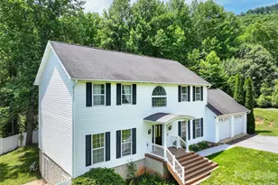 15 Kylie Grace Ln, Candler, NC 28715 - Photo 1