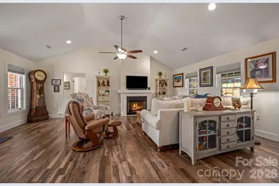 130 Central Park Circle, Spindale, NC 28160 - Photo 11