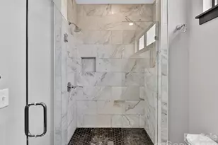 420 N McDowell St, Charlotte, NC 28204 - Photo 23