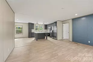 154 Silhouette Ln, Statesville, NC 28625 - Photo 3