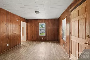 1494 Hilltop St, Albemarle, NC 28001 - Photo 7