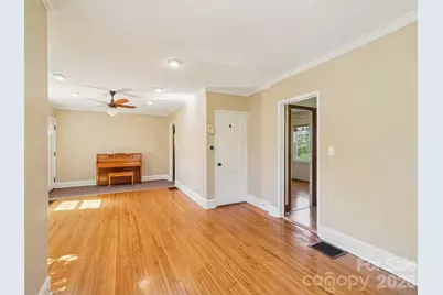 28 Kensington Drive, Asheville, NC 28805 - Photo 11