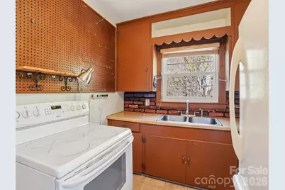 28 Kensington Drive, Asheville, NC 28805 - Photo 13