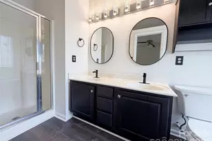 12525 Panthersville Dr, Charlotte, NC 28269 - Photo 11