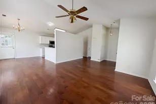 12525 Panthersville Dr, Charlotte, NC 28269 - Photo 5