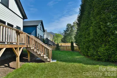 310 Portmanvilla Road, Black Mountain, NC 28711 - Photo 15