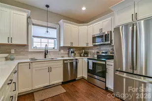 310 Portmanvilla Rd, Black Mountain, NC 28711 - Photo 9