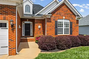 1309 Plantation Hills Dr, Rock Hill, SC 29732 - Photo 3