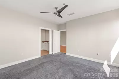 333 W Trade Street #2502, Charlotte, NC 28202 - Photo 25