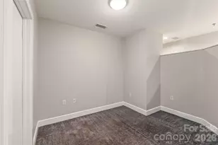 333 W Trade St, Charlotte, NC 28202 - Photo 15