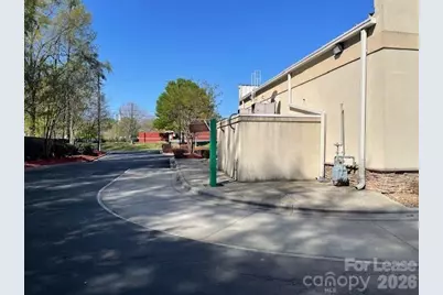 2109 W Franklin Boulevard, Gastonia, NC 28052 - Photo 3