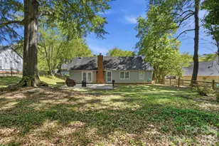 1539 Bear Mountain Rd, Charlotte, NC 28214 - Photo 23