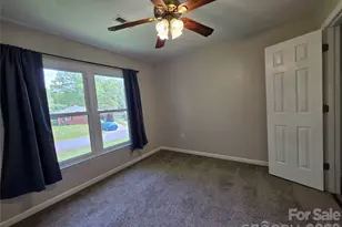 221 Auten Cir, Mount Holly, NC 28120 - Photo 17