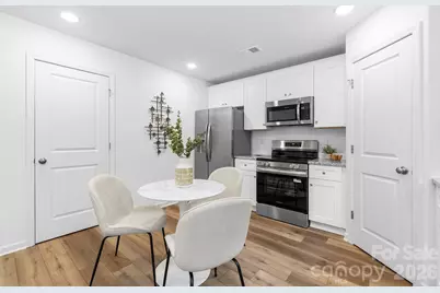 2807 17th Street Court NE, Hickory, NC 28601 - Photo 7