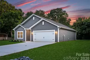 2807 17 St Ct NE, Hickory, NC 28601 - Photo 17