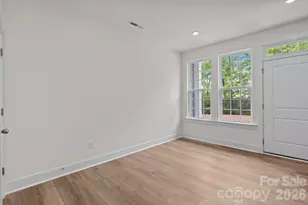 2930 Clyde Dr, Charlotte, NC 28208 - Photo 9