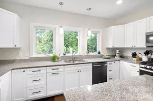 620 Brookshire St, Asheville, NC 28803 - Photo 11