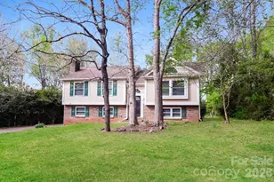 9111 Touchstone Ln, Charlotte, NC 28227 - Photo 1