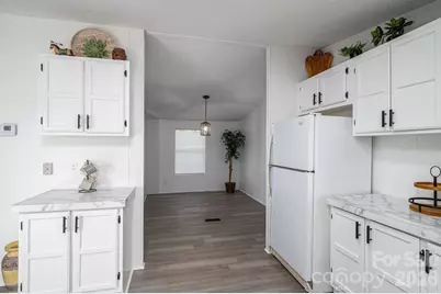 402 Wilson Drive, Lawndale, NC 28090 - Photo 13