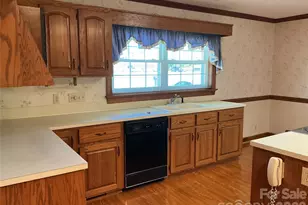 219 N Central Ave, Locust, NC 28097 - Photo 19