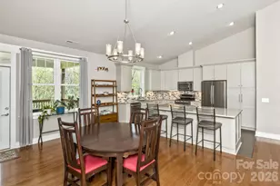 35 Pinebrook Club Dr, Asheville, NC 28804 - Photo 15