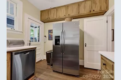 204 S Laurel Avenue, Charlotte, NC 28207 - Photo 17