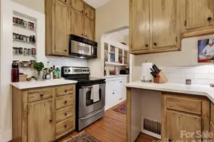 204 S Laurel Ave, Charlotte, NC 28207 - Photo 15