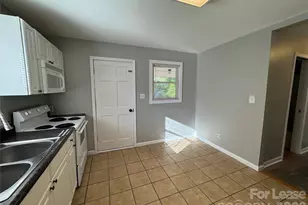 210 Auten Cir, Mount Holly, NC 28120 - Photo 5