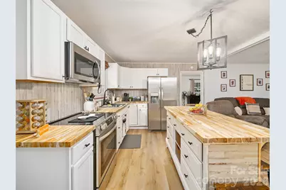 1030 Hughes Gap Road, Bakersville, NC 28705 - Photo 7