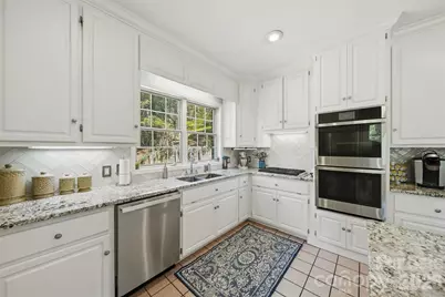 401 Stonecroft Drive, Lenoir, NC 28645 - Photo 5