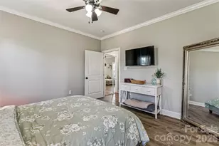 105 E Dundee Ct, Statesville, NC 28625 - Photo 27