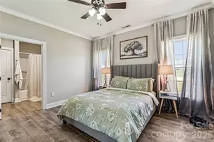 105 E Dundee Ct, Statesville, NC 28625 - Photo 23