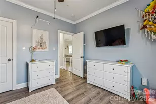 105 E Dundee Ct, Statesville, NC 28625 - Photo 17