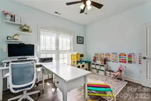 105 E Dundee Ct, Statesville, NC 28625 - Photo 19