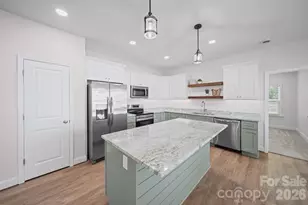 2119 Woodhurst Ln, Albemarle, NC 28001 - Photo 5