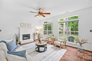3213 Crescent Knoll Dr, Matthews, NC 28105 - Photo 11