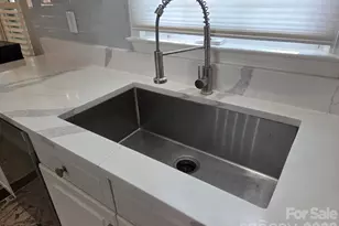 9234 Brechin Dr, Charlotte, NC 28277 - Photo 5