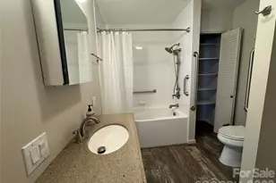 337 Willow Run Dr, Forest City, NC 28043 - Photo 7