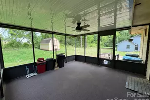 337 Willow Run Dr, Forest City, NC 28043 - Photo 11