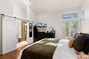 26 Autumn Ridge Ln, Asheville, NC 28803 - Photo 9