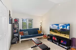 26 Autumn Ridge Ln, Asheville, NC 28803 - Photo 11