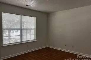 1404 Jordans Pond Ln, Charlotte, NC 28214 - Photo 13