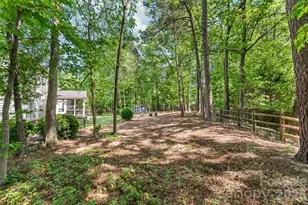 936 Timber Knoll Dr, Matthews, NC 28105 - Photo 35