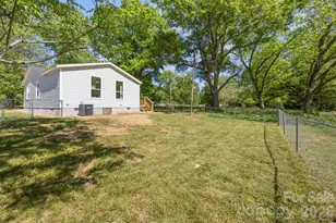 739 Kings Mountain St, Clover, SC 29710 - Photo 23