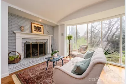 935 19th Avenue NW, Hickory, NC 28601 - Photo 27