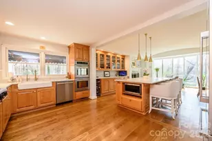 935 19th Ave NW, Hickory, NC 28601 - Photo 19