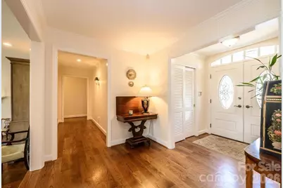 935 19th Avenue NW, Hickory, NC 28601 - Photo 15