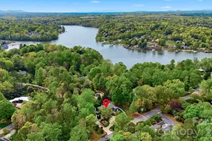 935 19th Ave NW, Hickory, NC 28601 - Photo 45