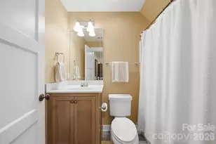 2748 Trent Dr NE, Conover, NC 28613 - Photo 21
